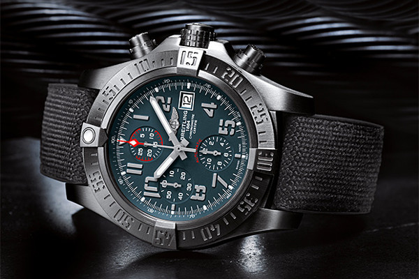 Breitling-Avenger-Bandit02pub